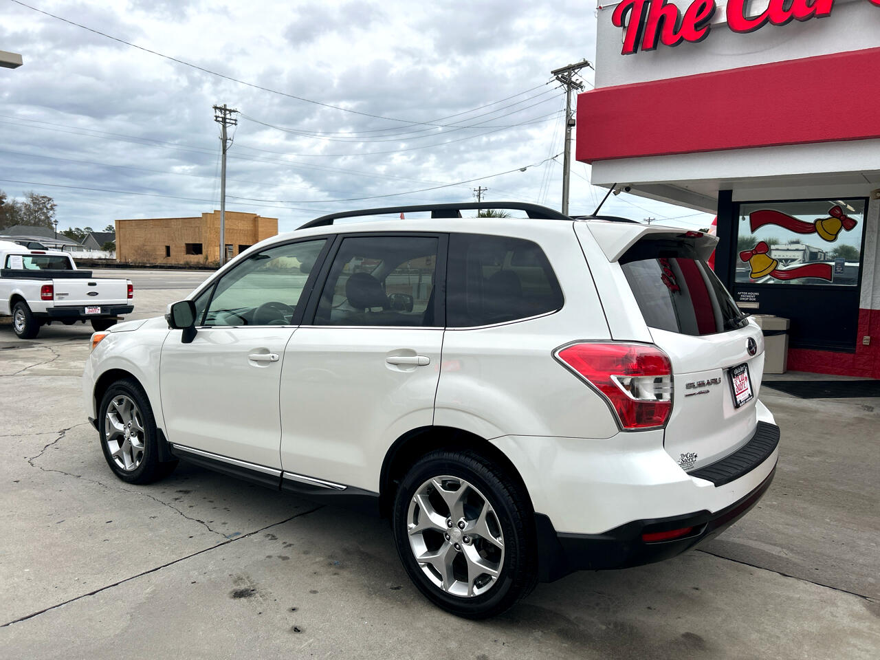 Subaru Forester 4dr CVT 2.5i Touring PZEV 2015