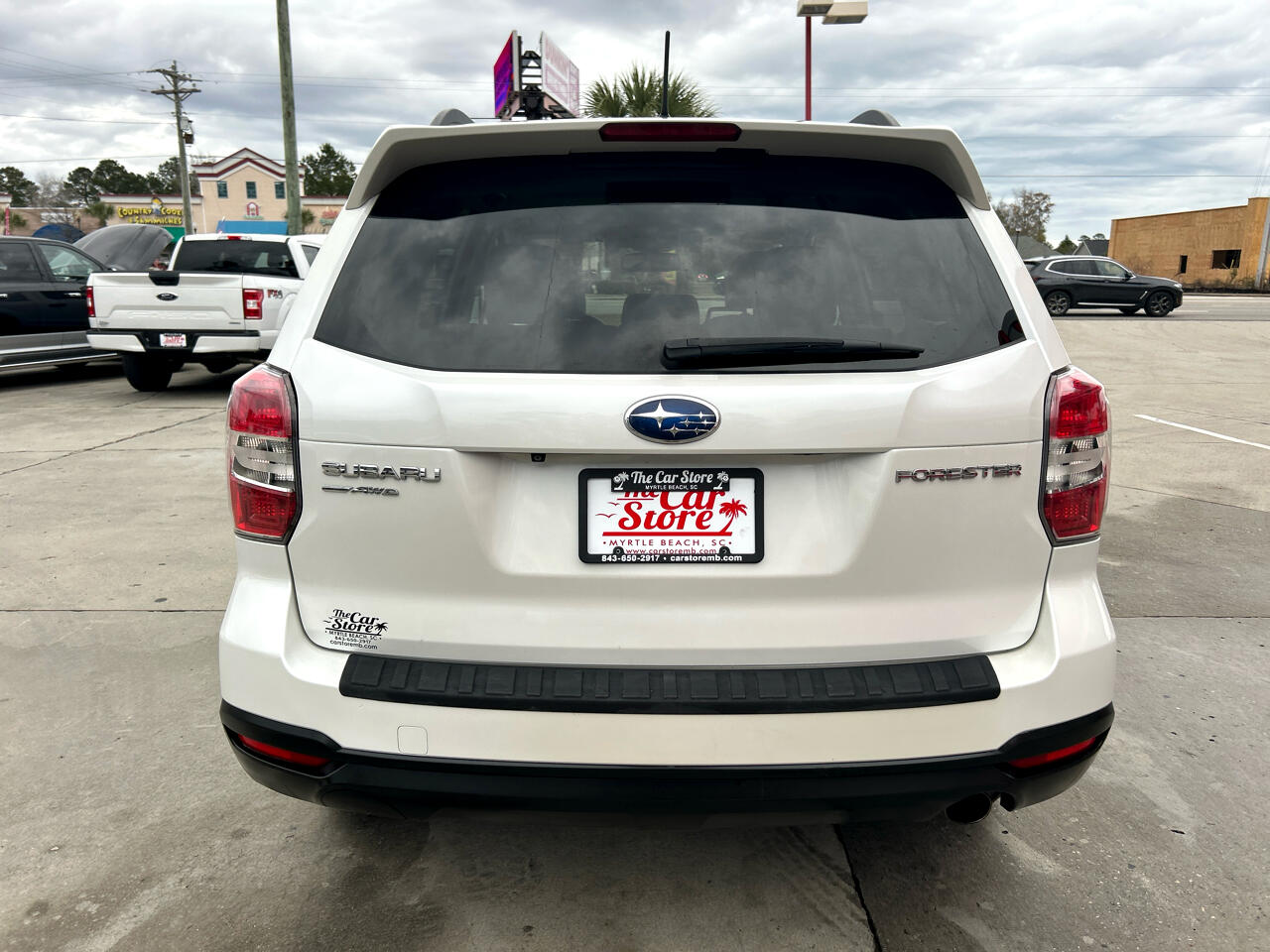 Subaru Forester 4dr CVT 2.5i Touring PZEV 2015