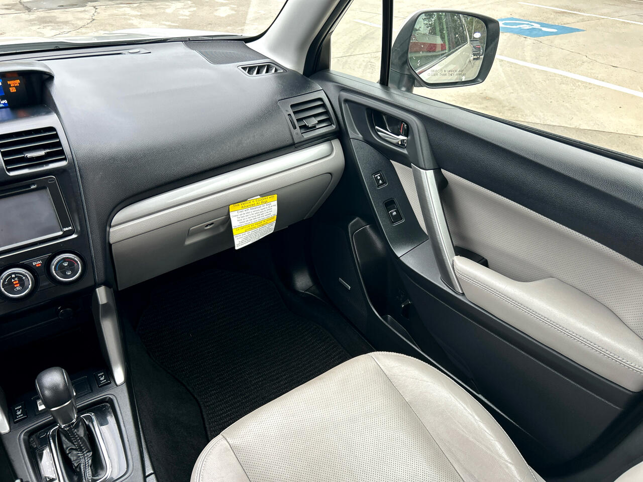 Subaru Forester 4dr CVT 2.5i Touring PZEV 2015