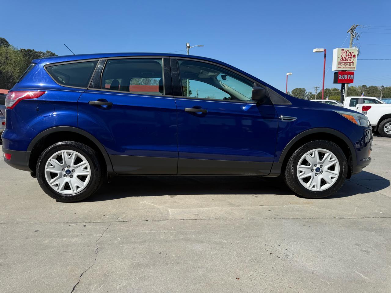 Ford Escape FWD 4dr S 2014