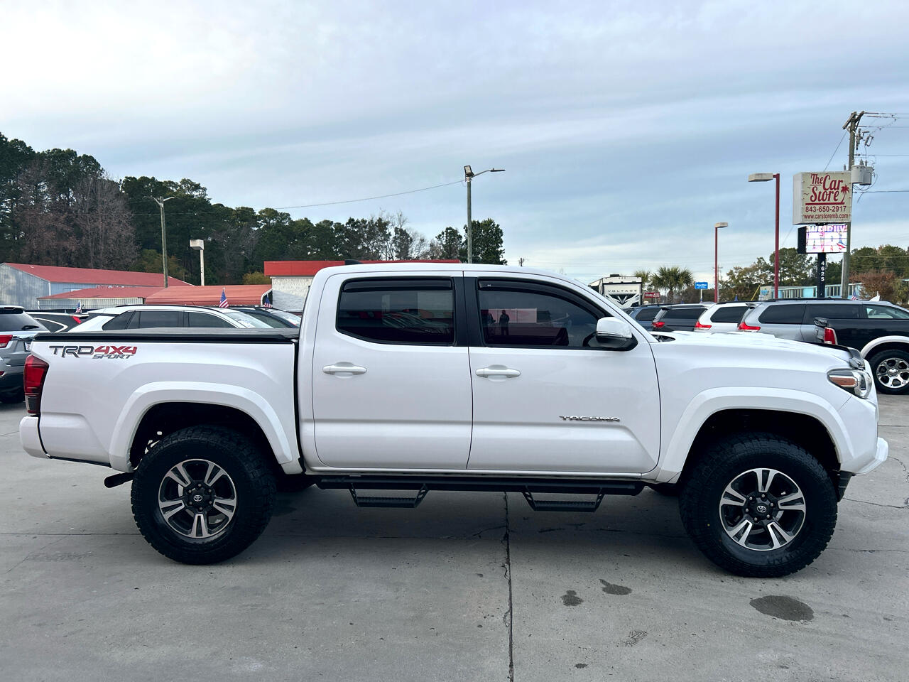 Toyota Tacoma  2018