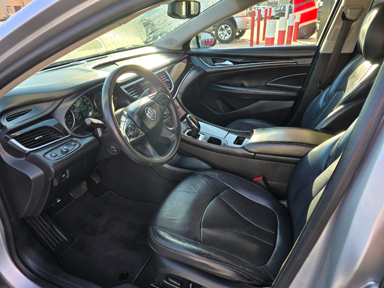 Buick LaCrosse 4dr Sdn Essence FWD 2017