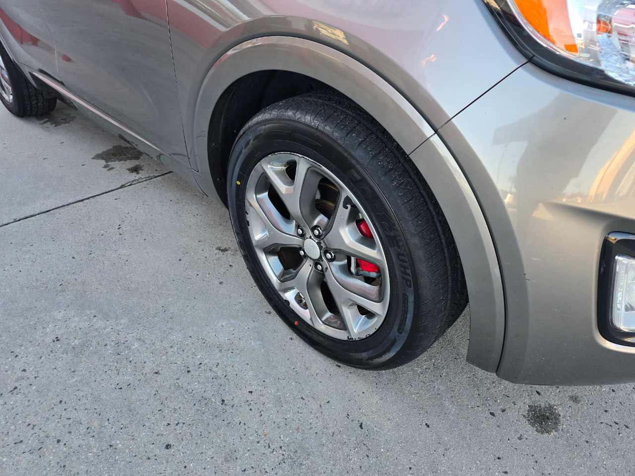 Kia Sorento FWD 4dr 3.3L SX 2016