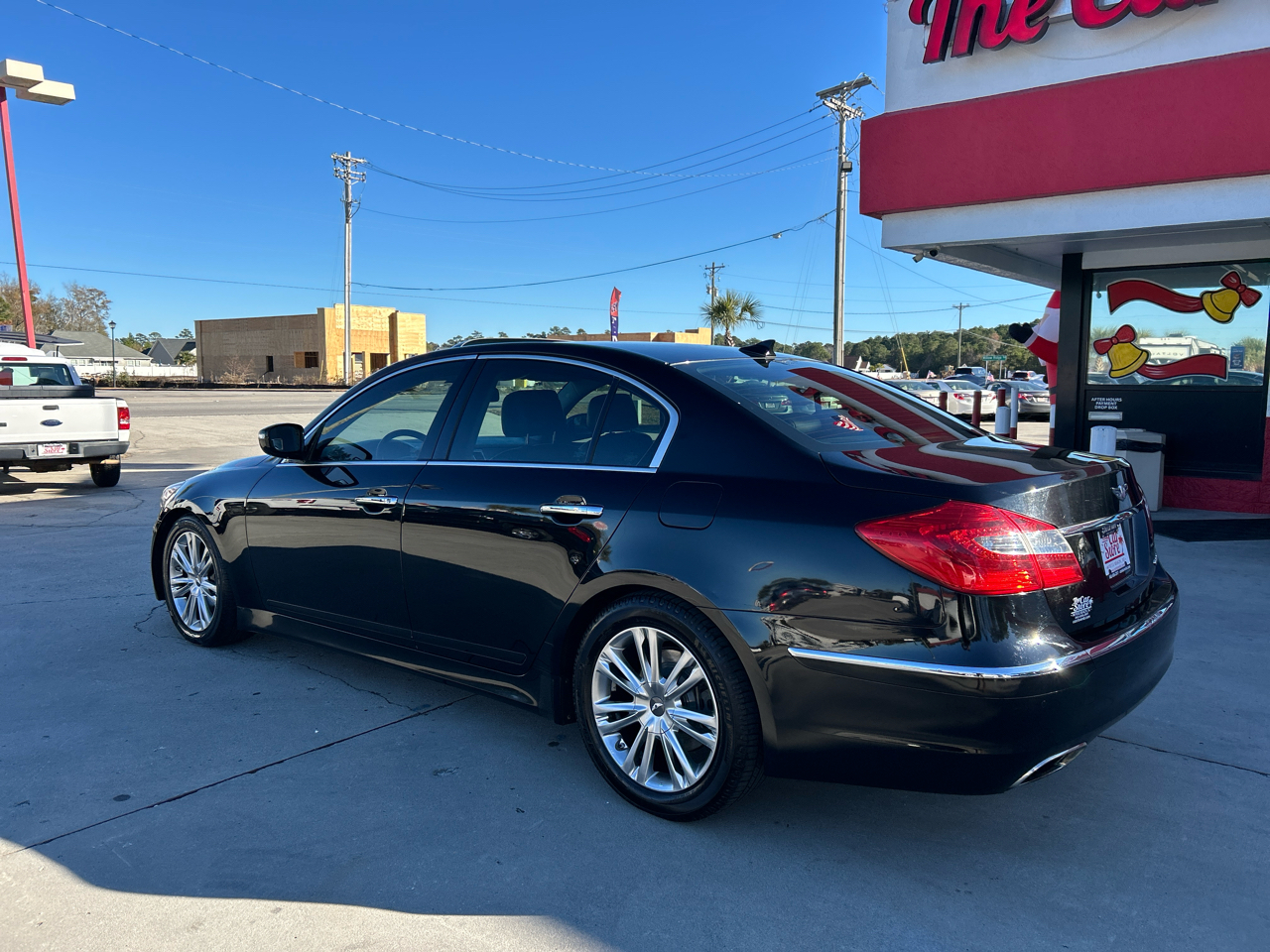 Hyundai Genesis 4dr Sdn V6 3.8L 2013