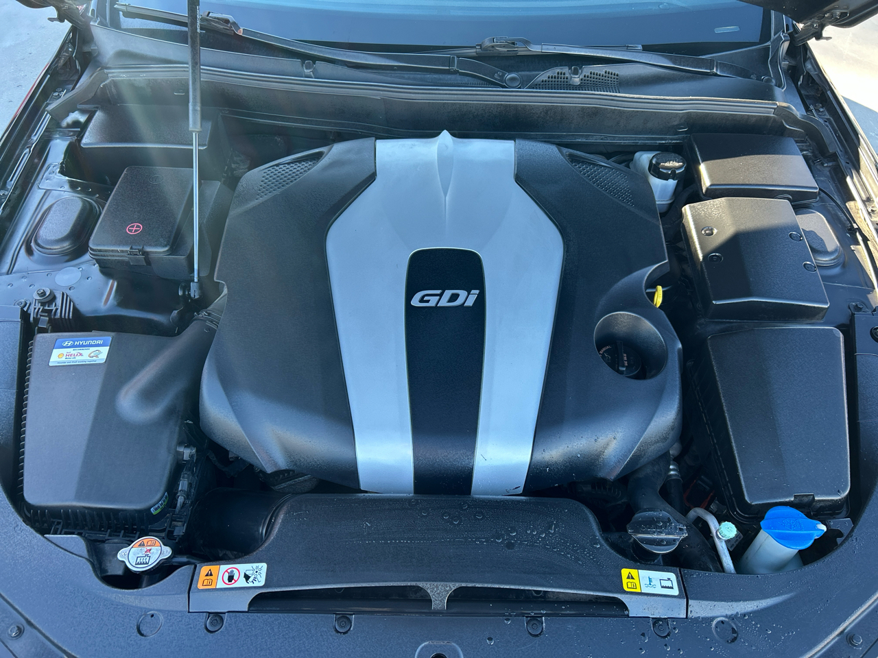 Hyundai Genesis 4dr Sdn V6 3.8L 2013