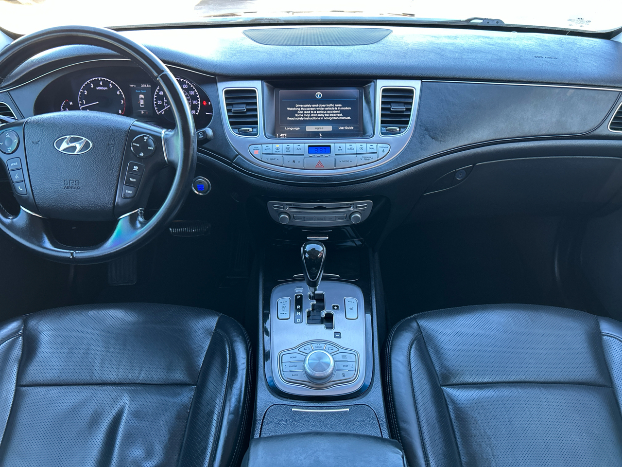 Hyundai Genesis 4dr Sdn V6 3.8L 2013