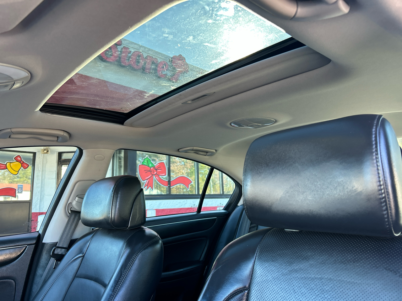 Hyundai Genesis 4dr Sdn V6 3.8L 2013