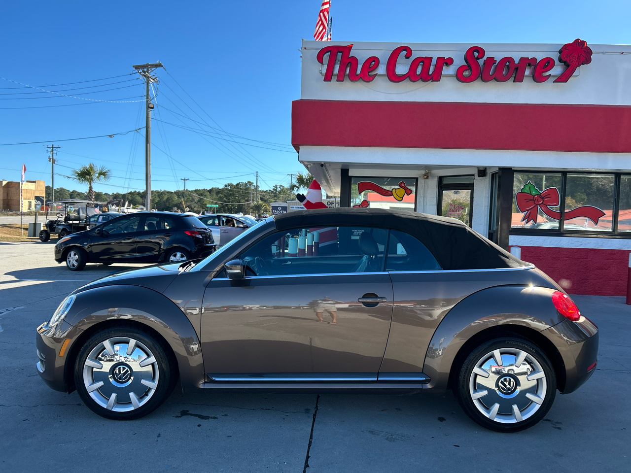 Volkswagen Beetle Convertible 2dr Auto 2.5L PZEV 2013