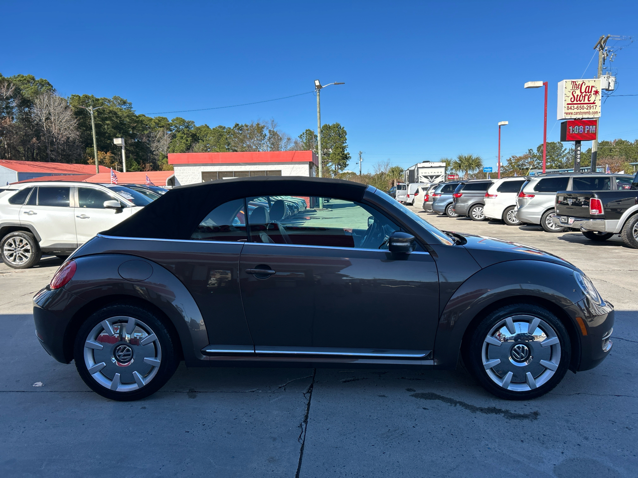 Volkswagen Beetle Convertible 2dr Auto 2.5L PZEV 2013