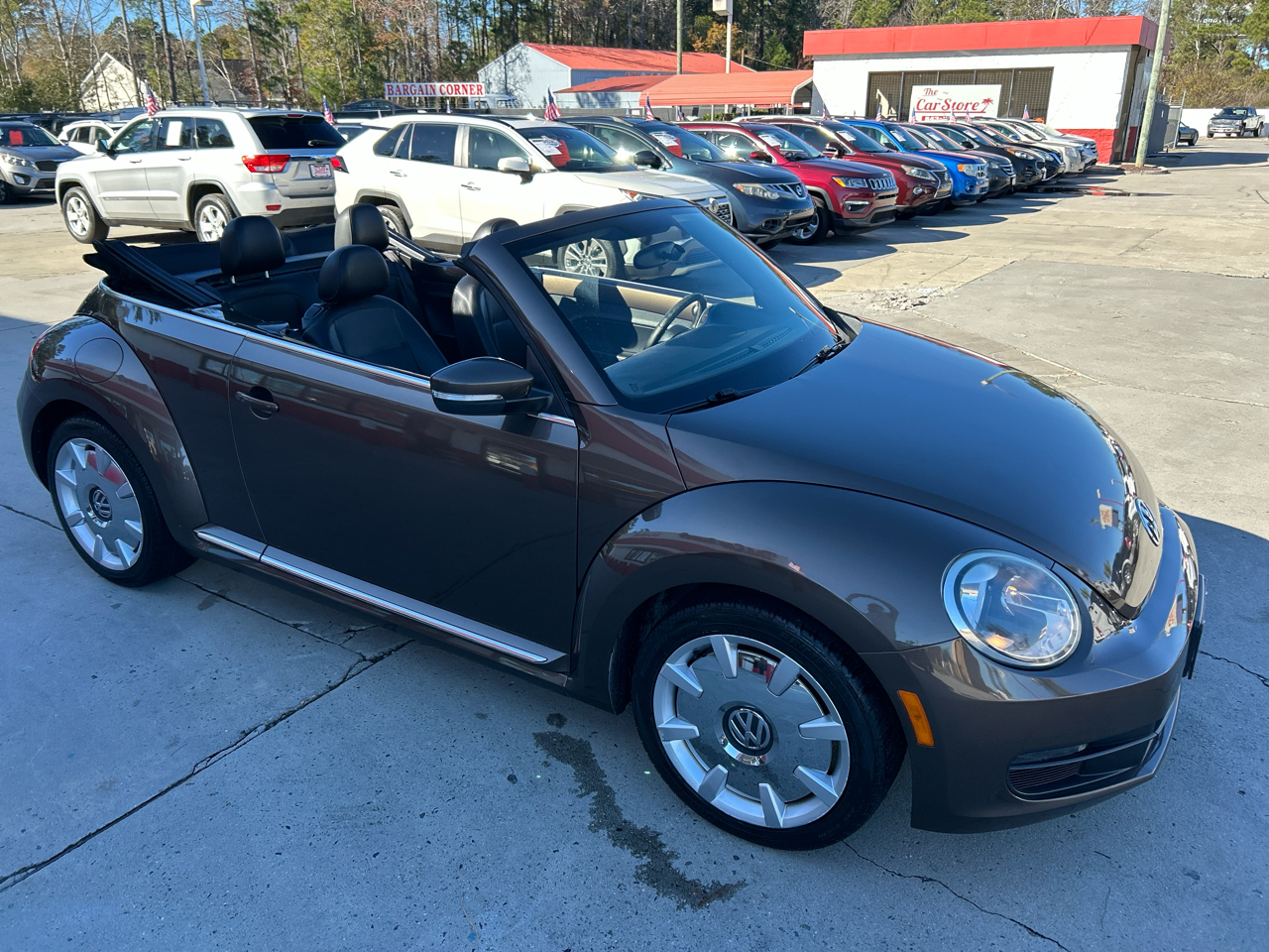 Volkswagen Beetle Convertible 2dr Auto 2.5L PZEV 2013