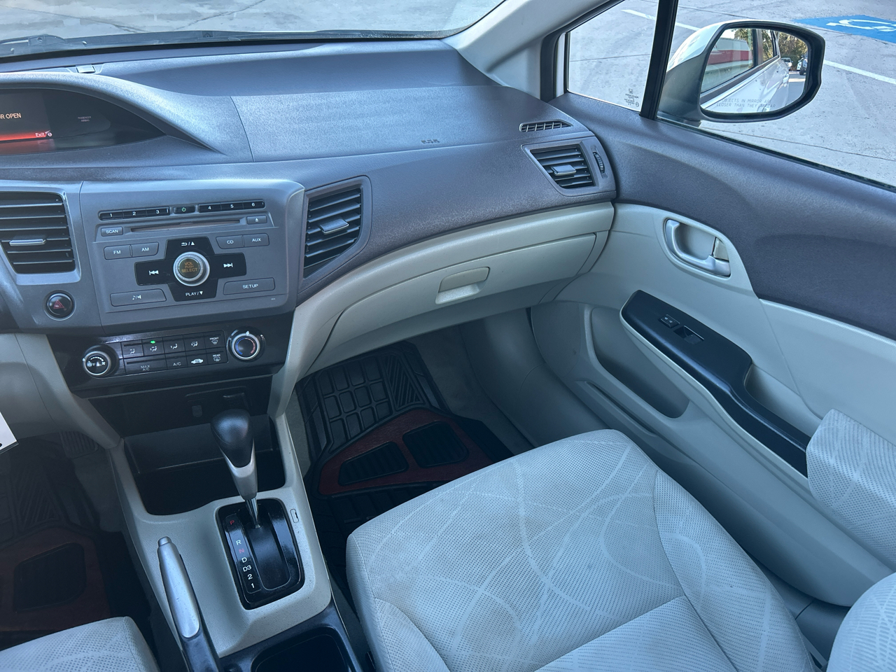 Honda Civic Sdn 4dr Auto HF 2012