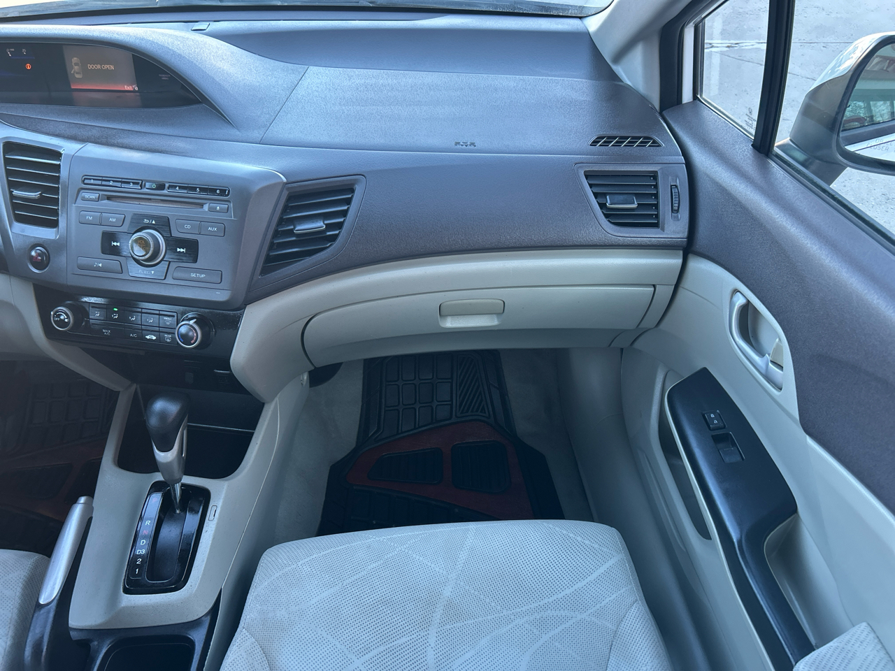 Honda Civic Sdn 4dr Auto HF 2012