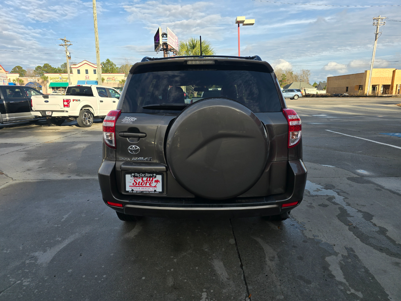 Toyota RAV4 FWD 4dr 4-cyl 4-Spd AT (Natl) 2010