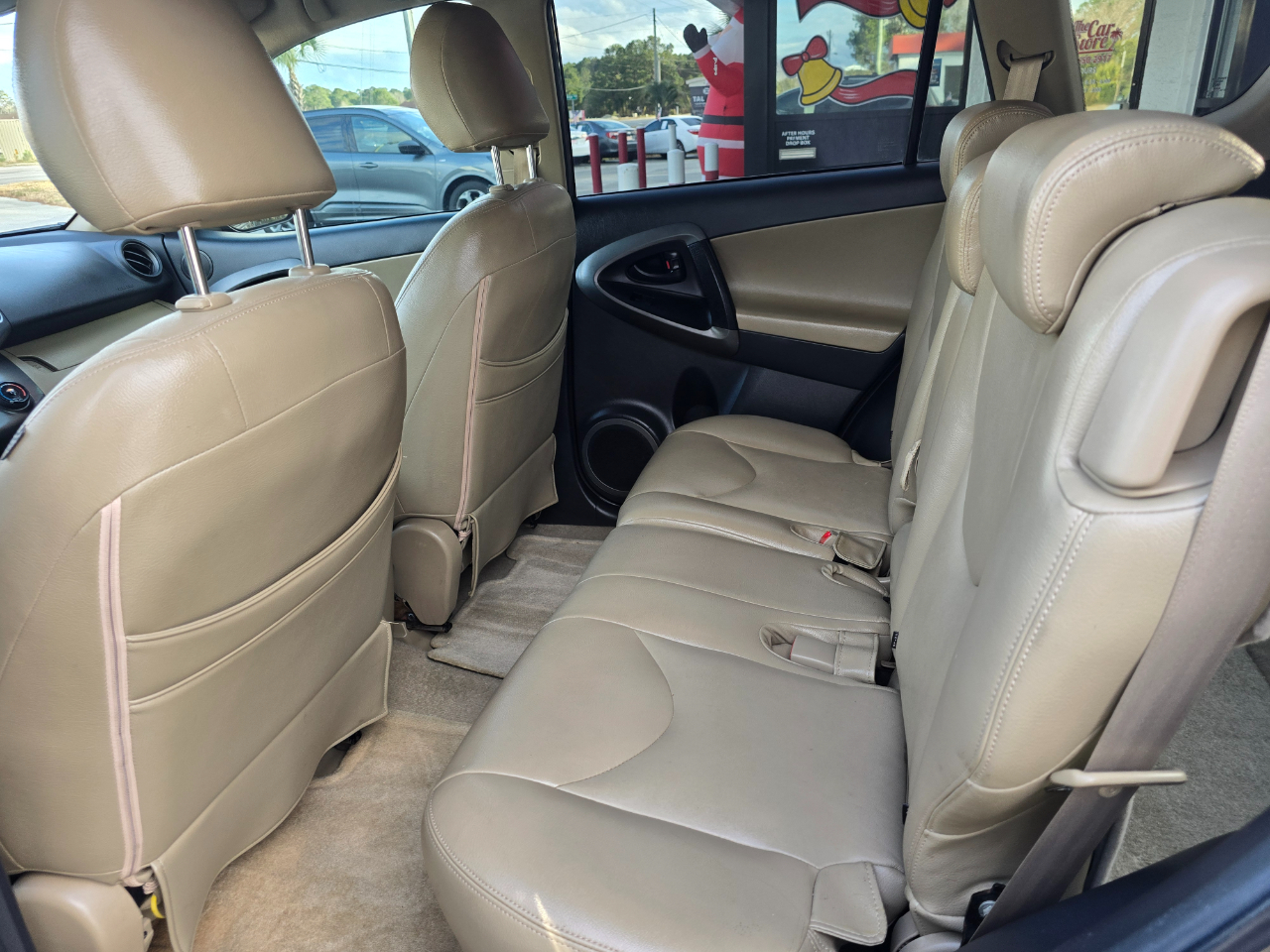 Toyota RAV4 FWD 4dr 4-cyl 4-Spd AT (Natl) 2010