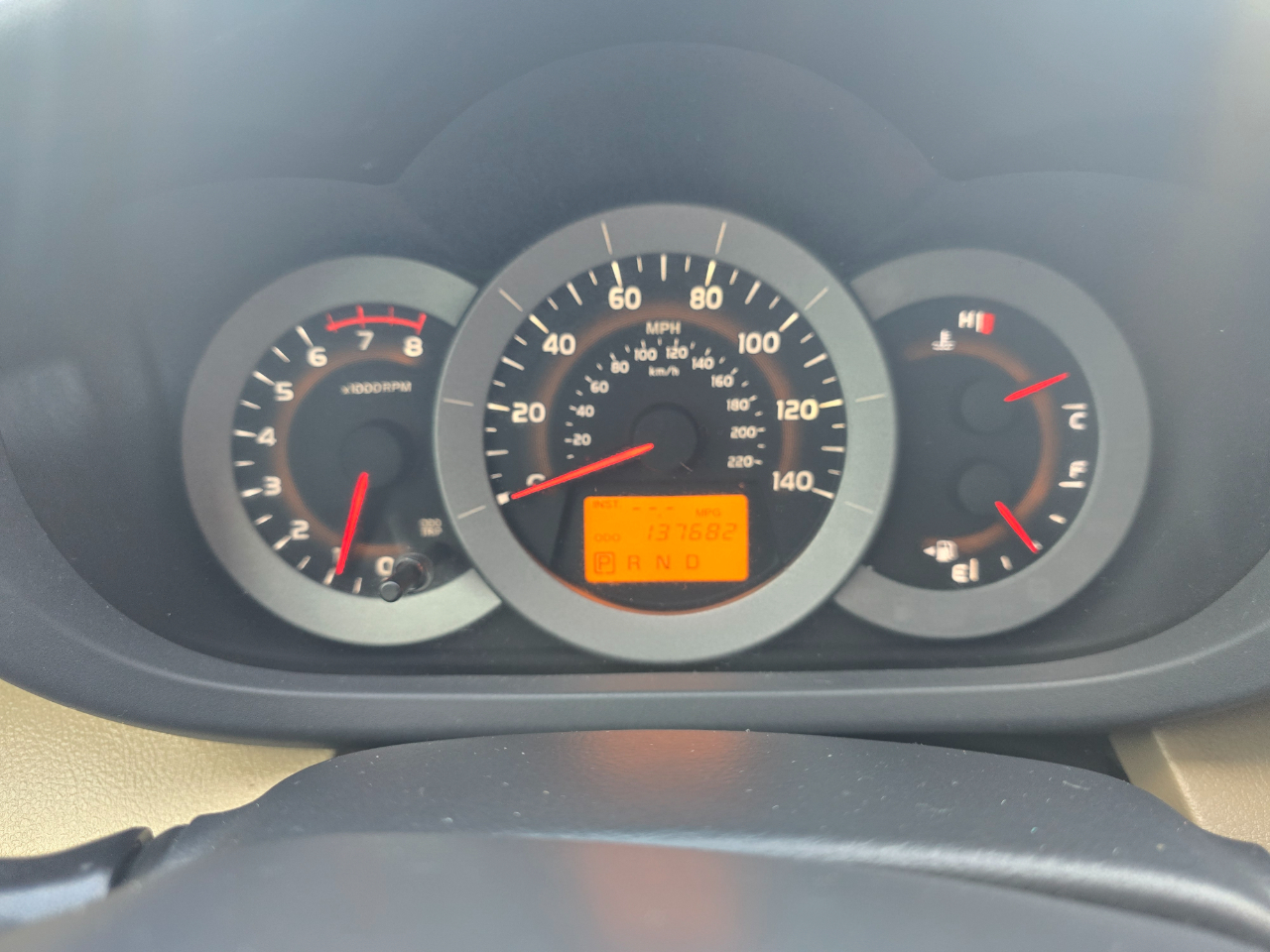 Toyota RAV4 FWD 4dr 4-cyl 4-Spd AT (Natl) 2010