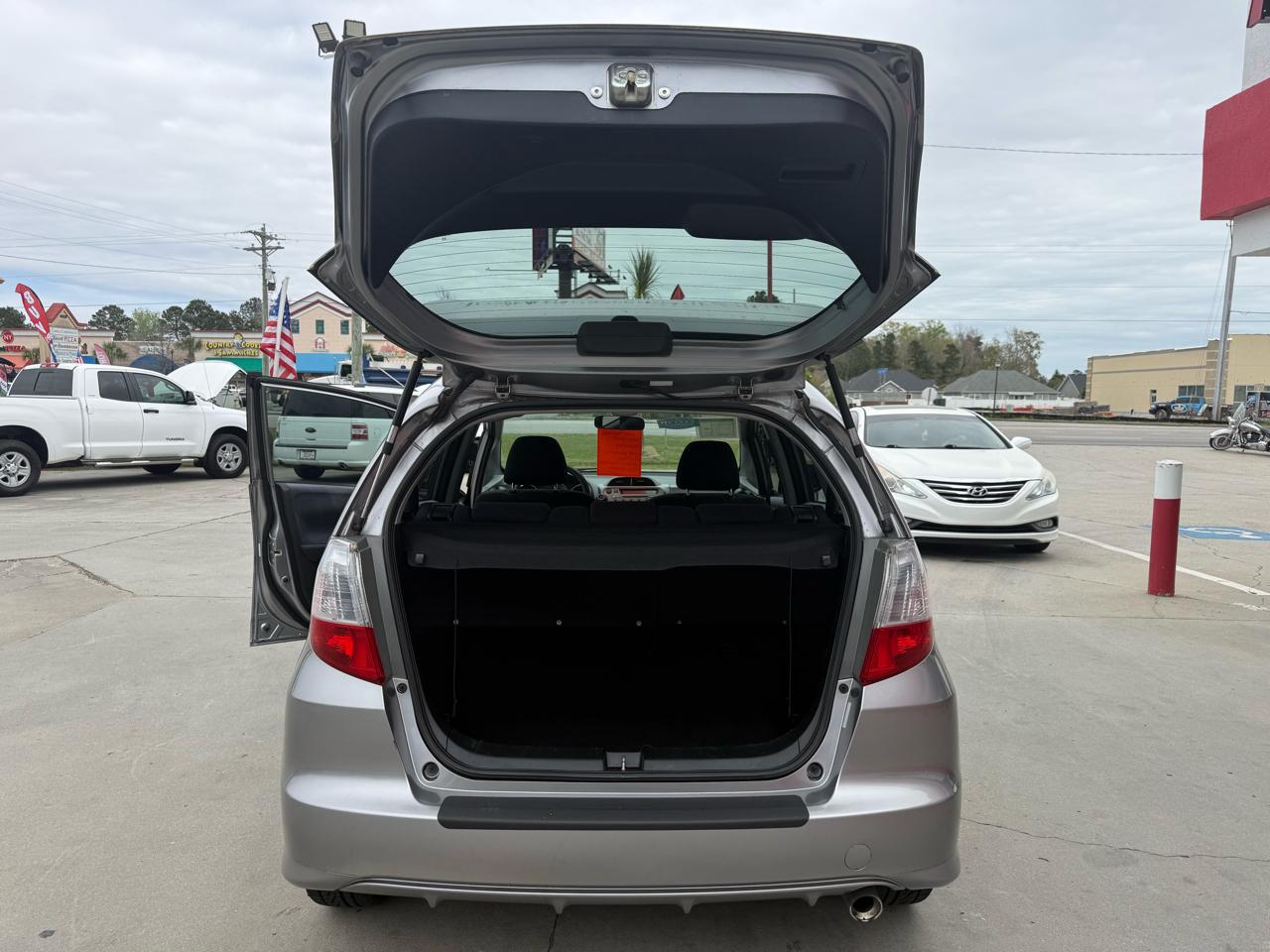 Honda Fit 5dr HB Auto Sport 2010