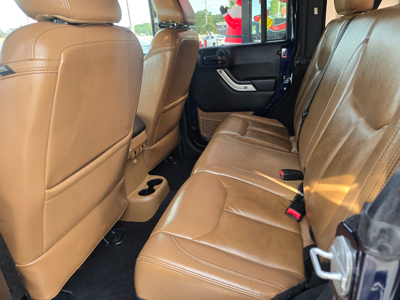 Jeep Wrangler Unlimited 4WD 4dr Rubicon 2013