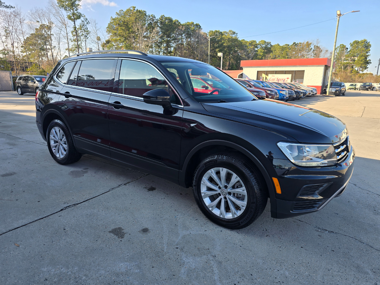 Volkswagen Tiguan 2.0T SE FWD 2019