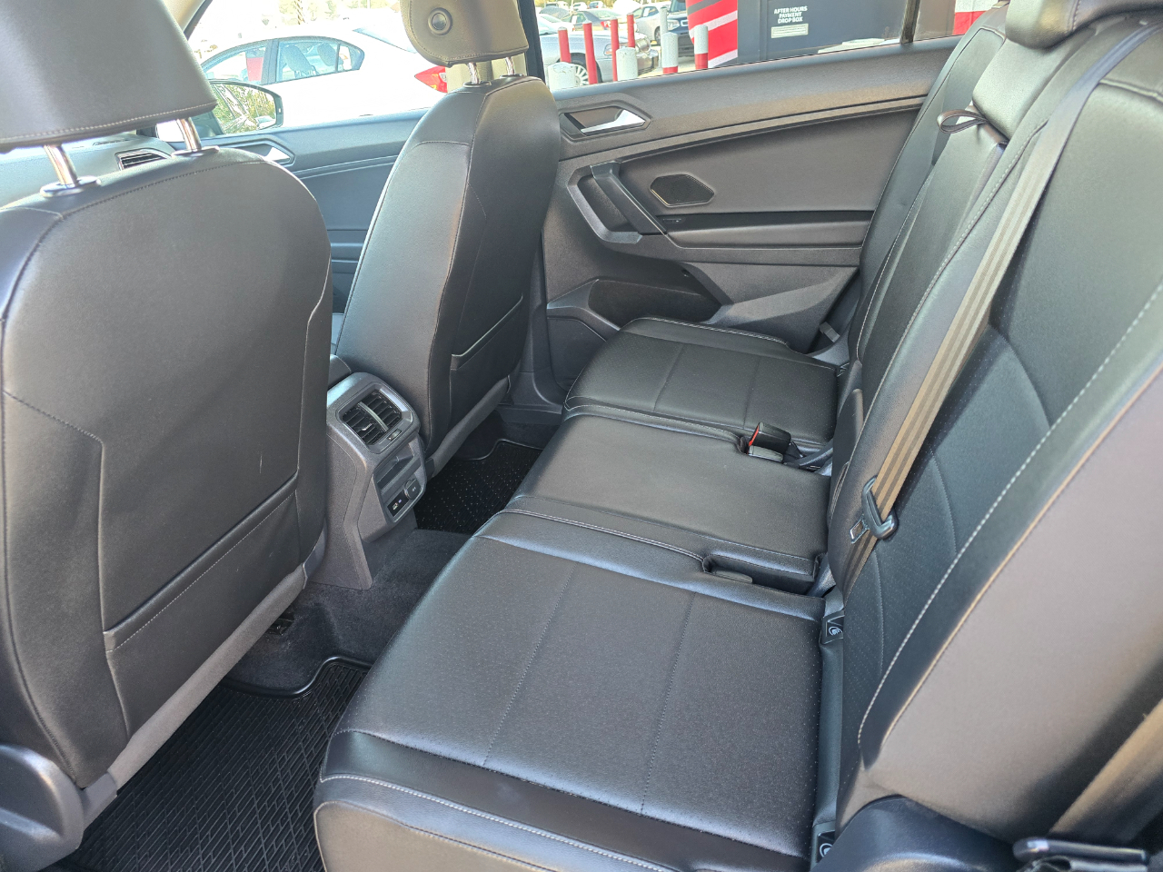 Volkswagen Tiguan 2.0T SE FWD 2019