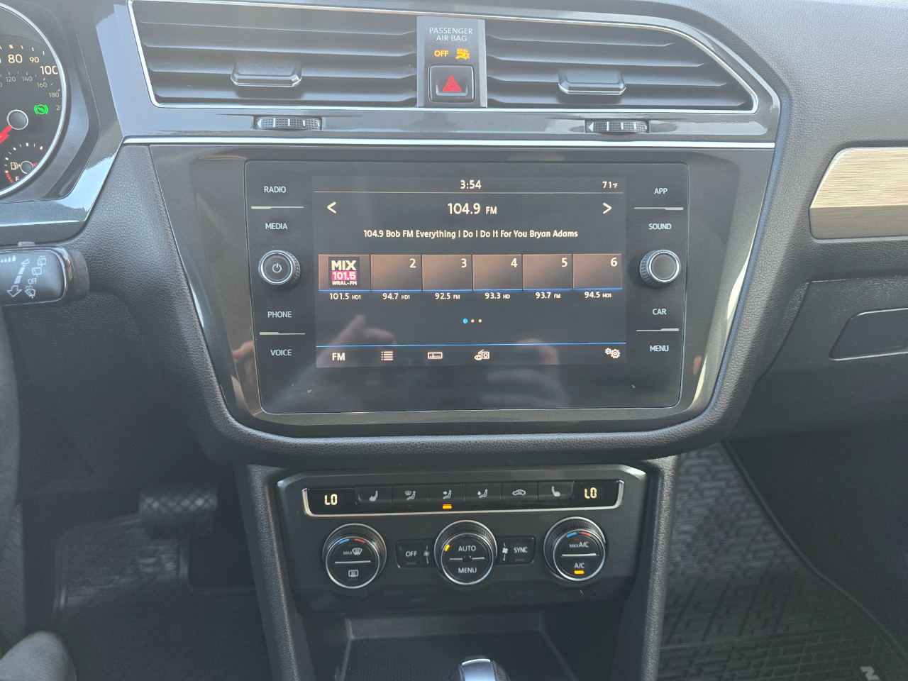 Volkswagen Tiguan 2.0T SE FWD 2019