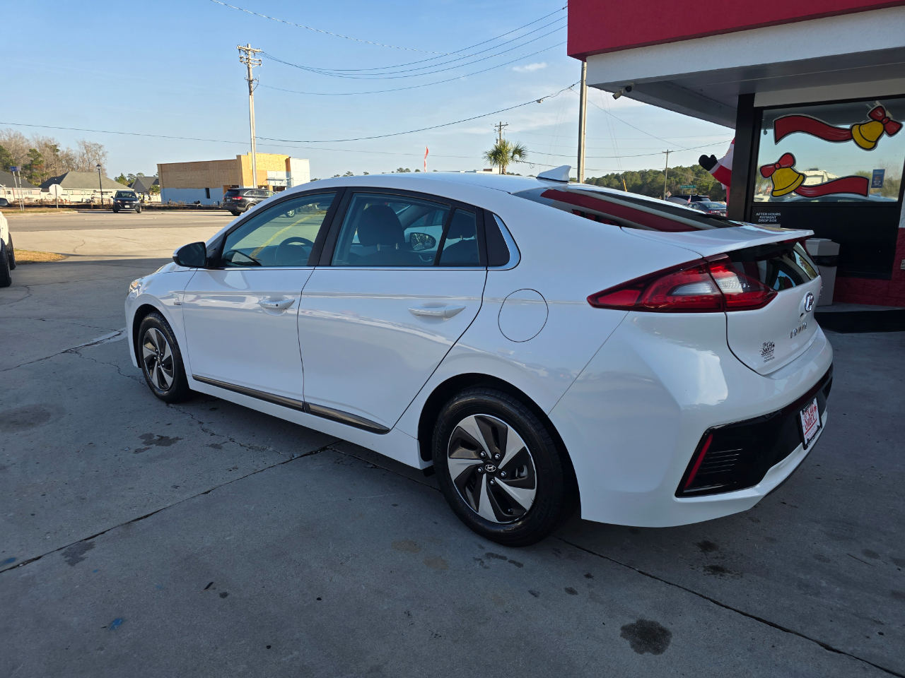 Hyundai Ioniq Hybrid SEL Hatchback 2018