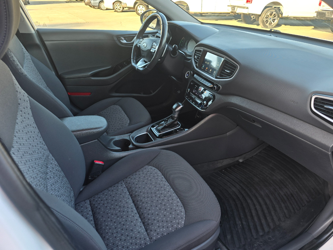 Hyundai Ioniq Hybrid SEL Hatchback 2018