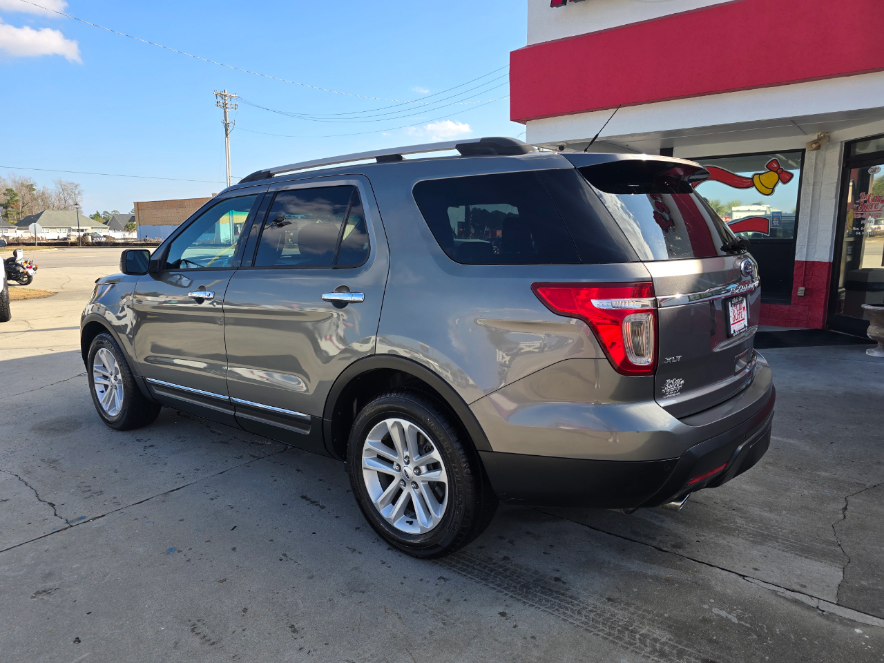 Ford Explorer FWD 4dr XLT 2012