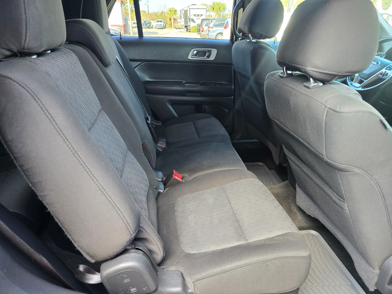 Ford Explorer FWD 4dr XLT 2012