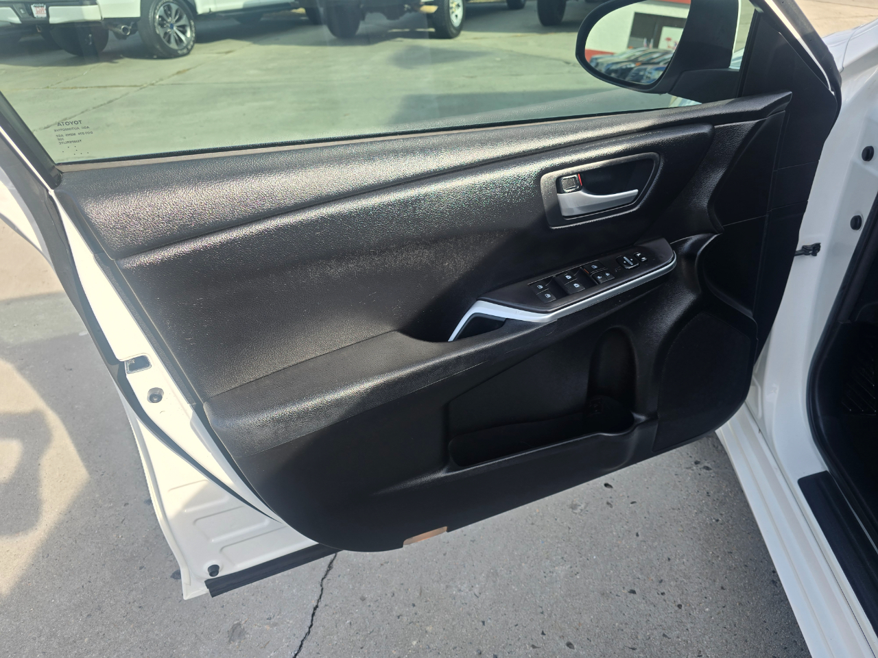 Toyota Camry LE 2017