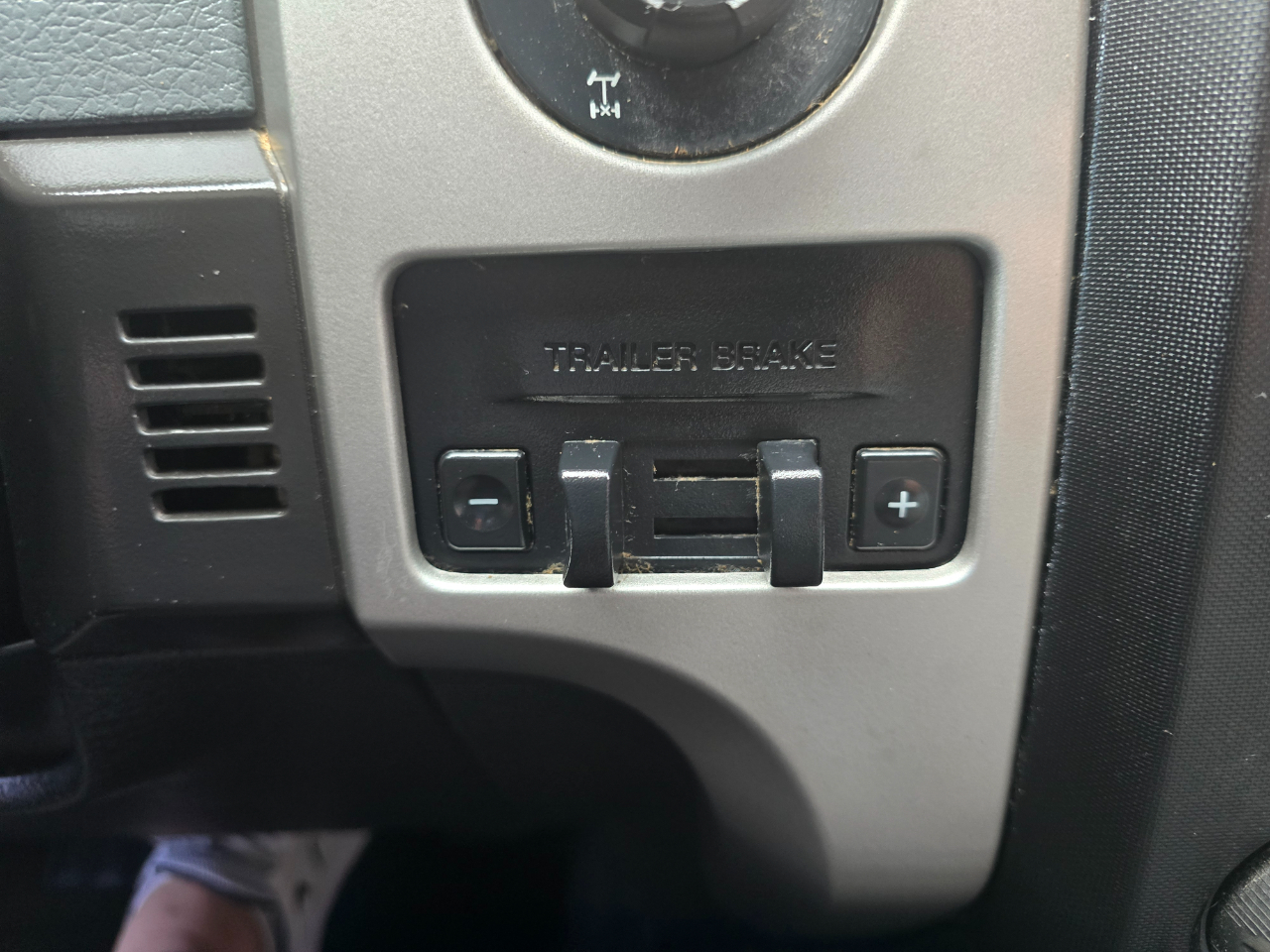 Ford F-150 2WD SuperCrew 139" XLT 2013