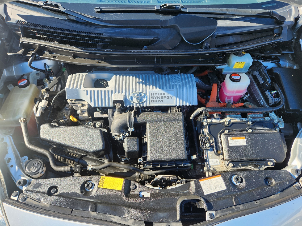 Toyota Prius 5dr HB Four (Natl) 2015