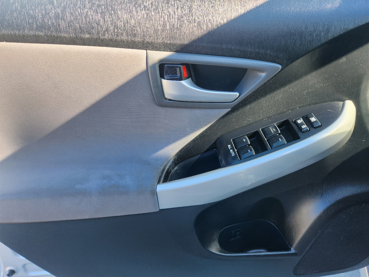 Toyota Prius 5dr HB Four (Natl) 2015