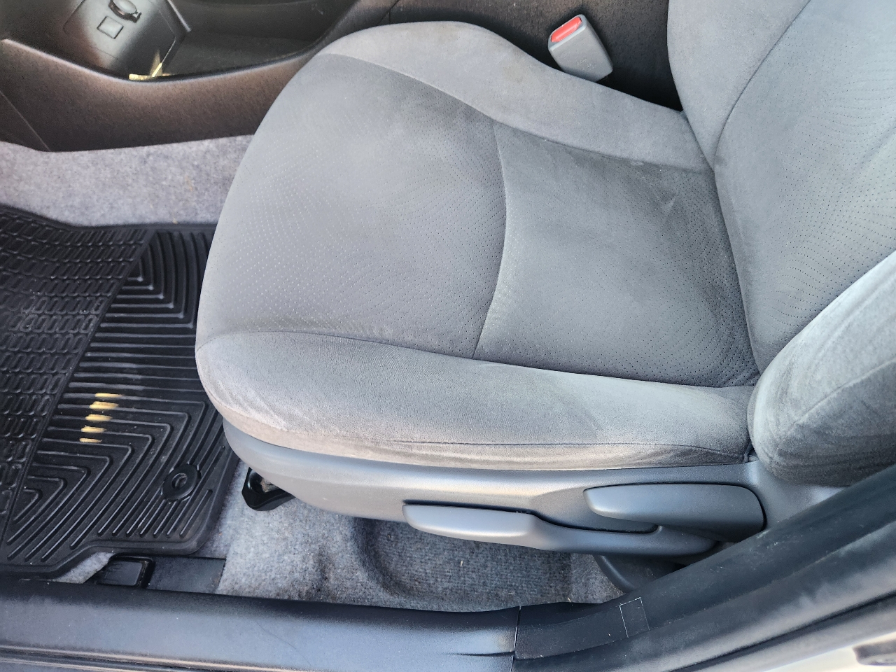 Toyota Prius 5dr HB Four (Natl) 2015