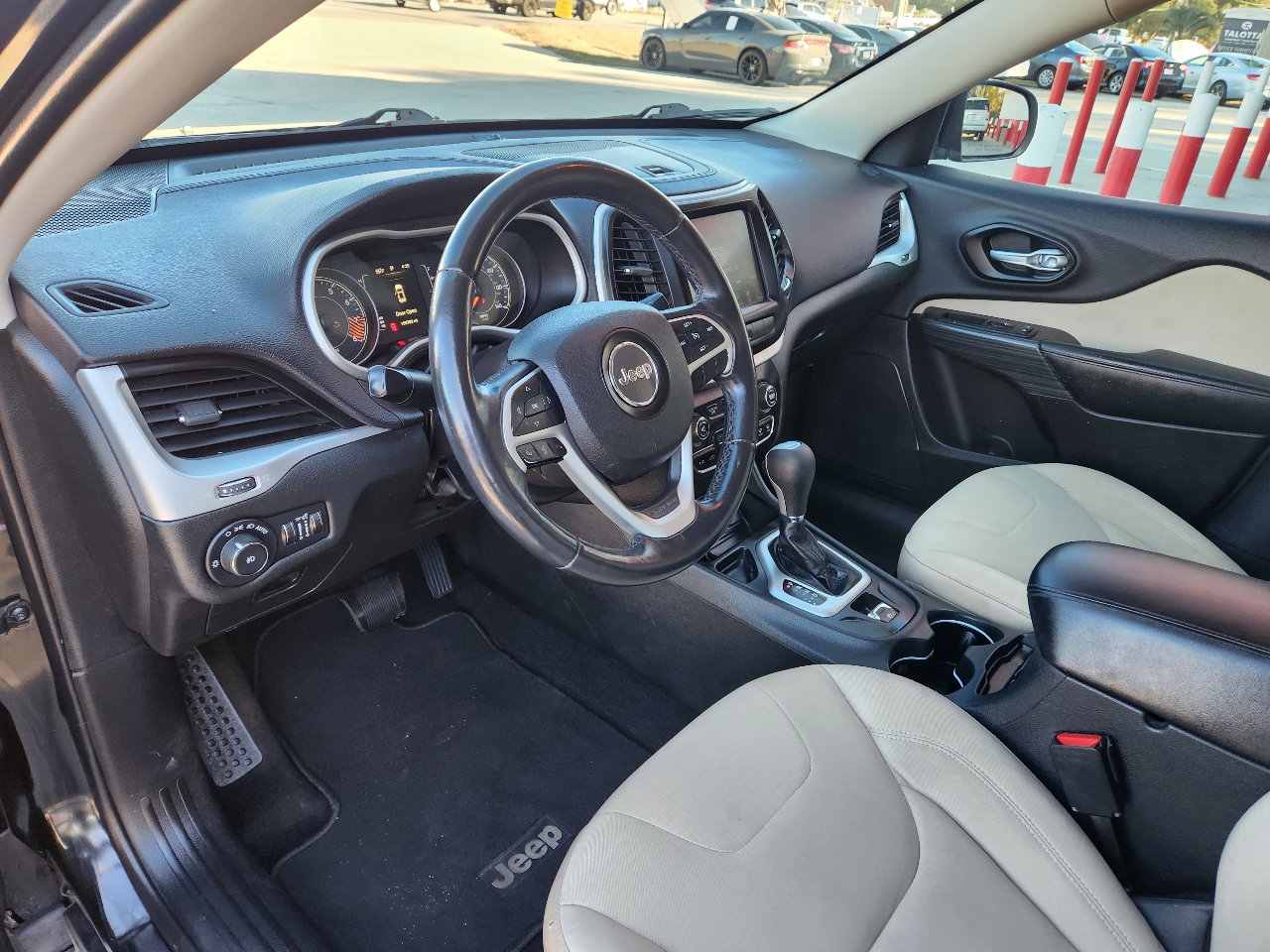 Jeep Cherokee FWD 4dr Latitude 2015