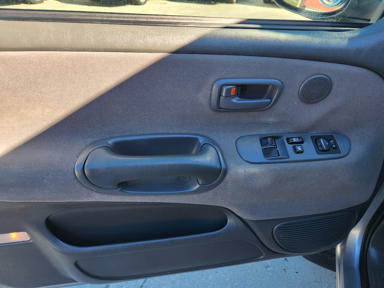 Toyota Tundra AccessCab V6 Auto SR5 (Natl) 2006