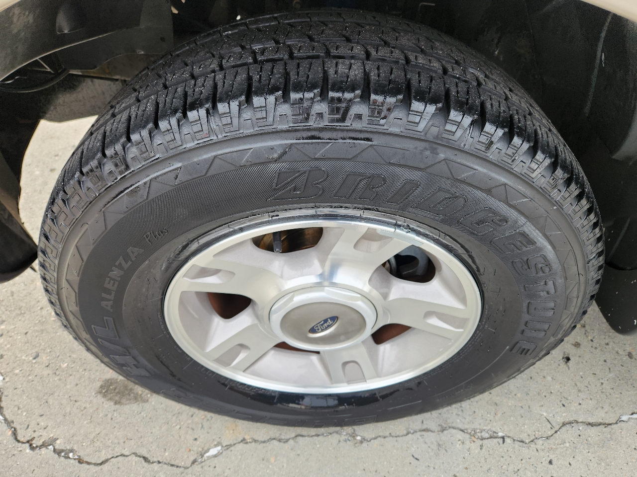 Ford Explorer Sport Trac 4dr 126" WB XLS 2004