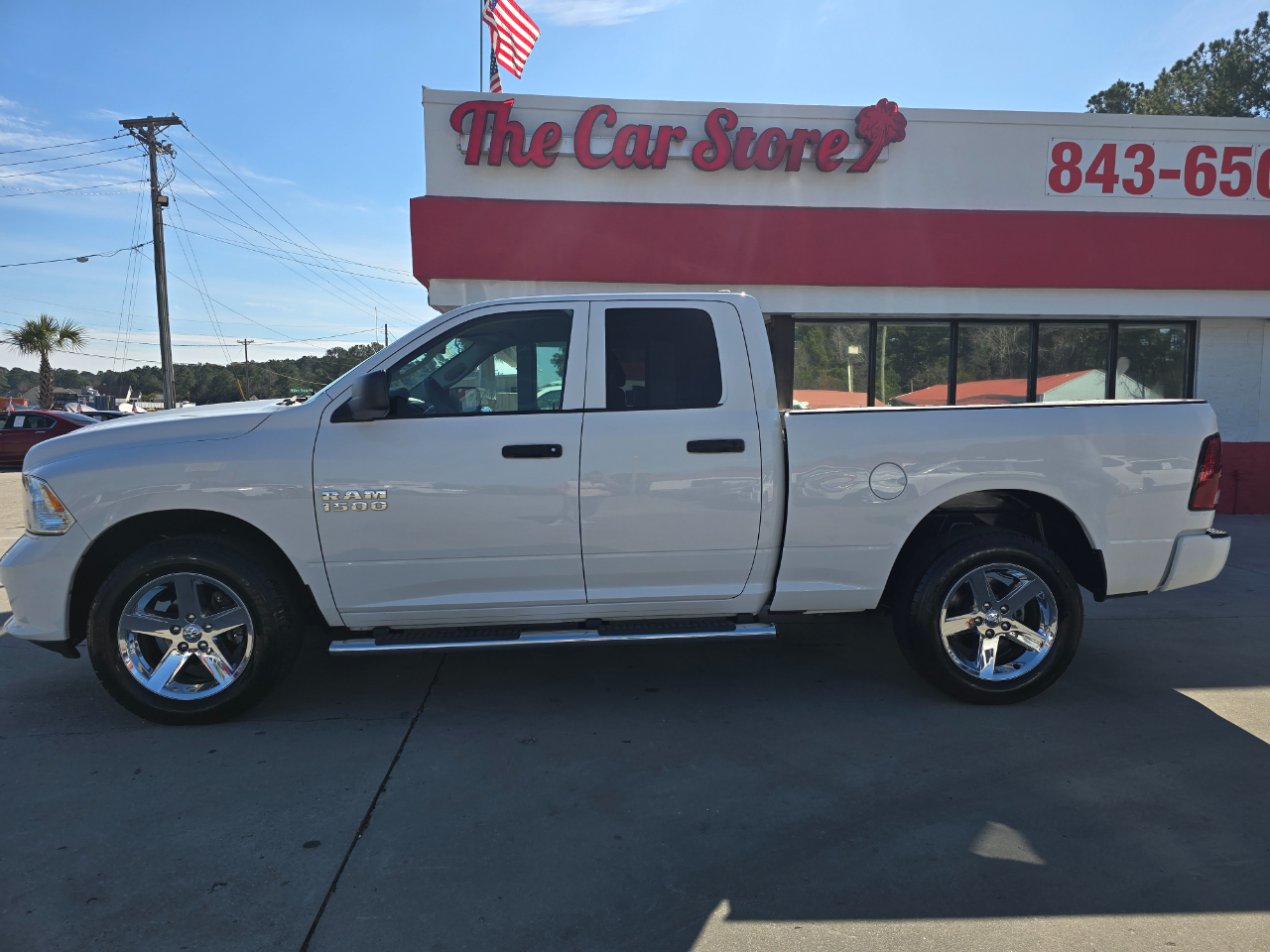 RAM 1500 Express 4x4 Quad Cab 6'4" Box 2017
