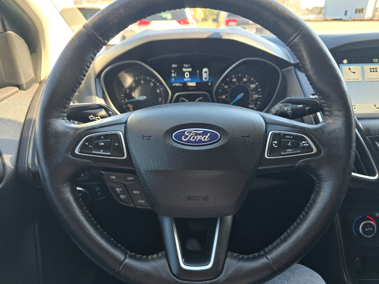 Ford Focus Titanium Hatch 2017