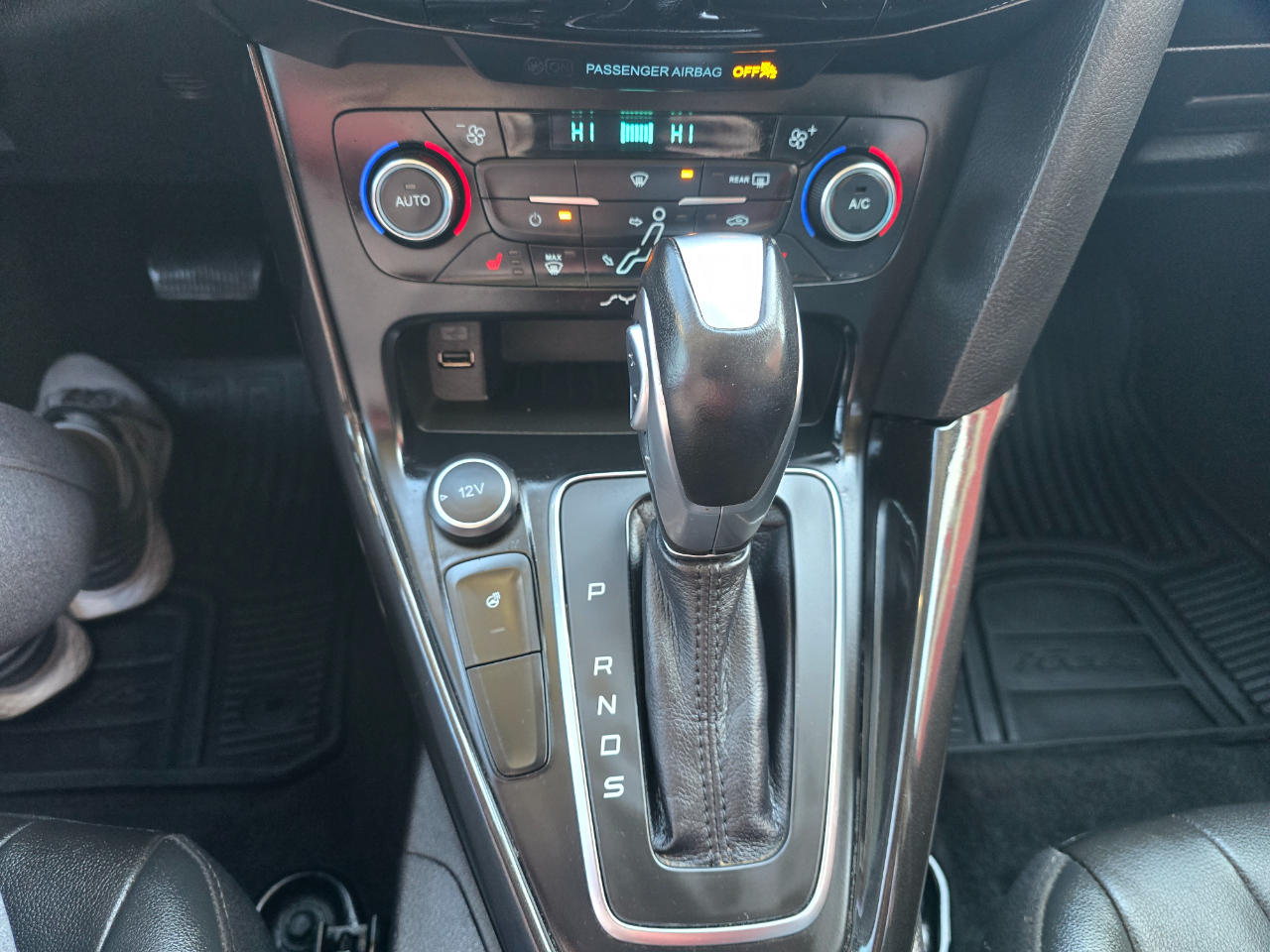 Ford Focus Titanium Hatch 2017