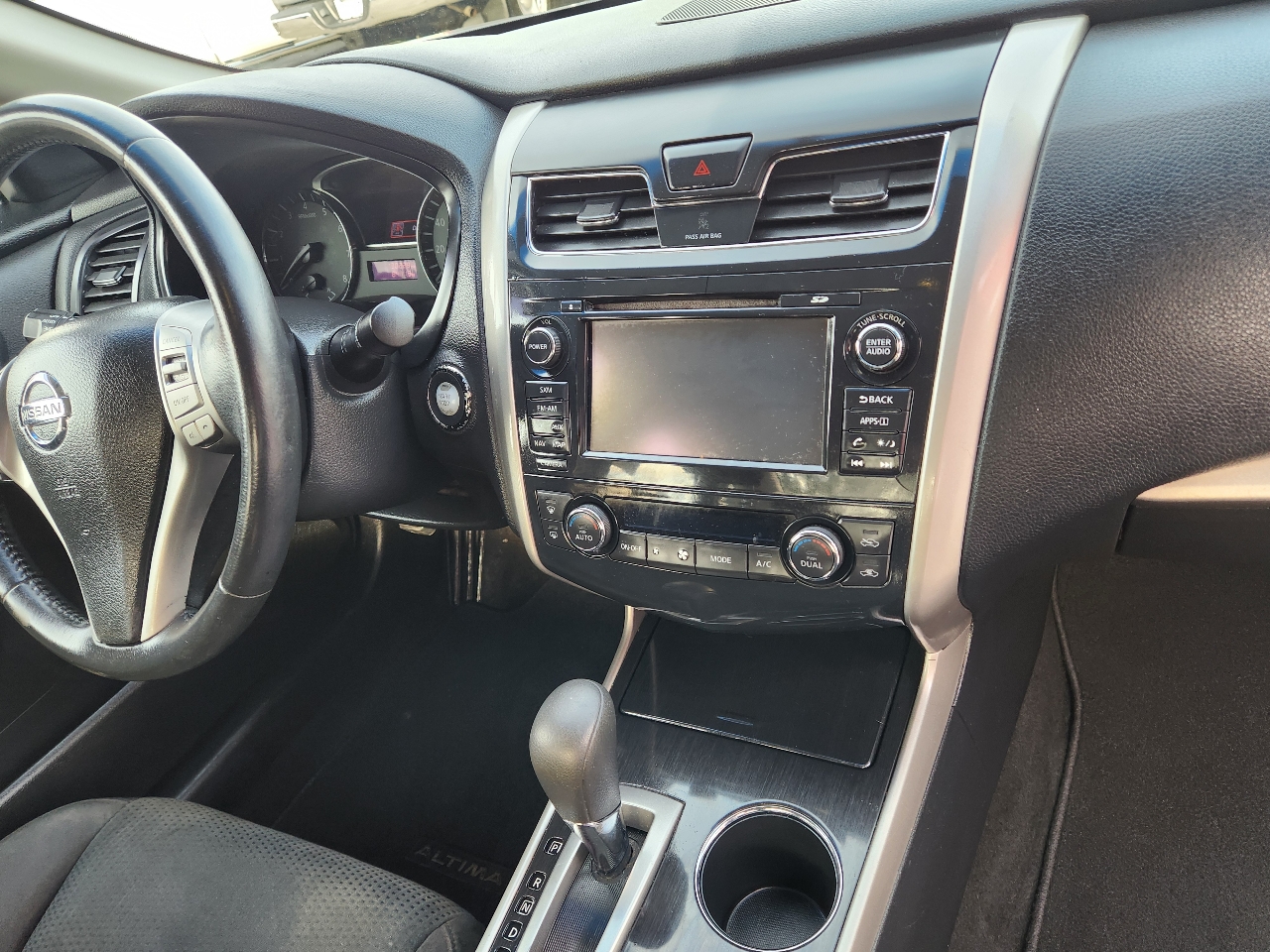 Nissan Altima 4dr Sdn I4 2.5 SV 2014