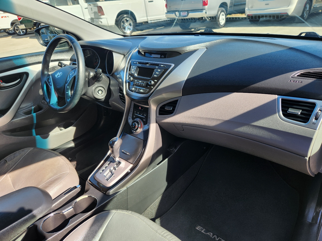 Hyundai Elantra 4dr Sdn Auto Limited 2013