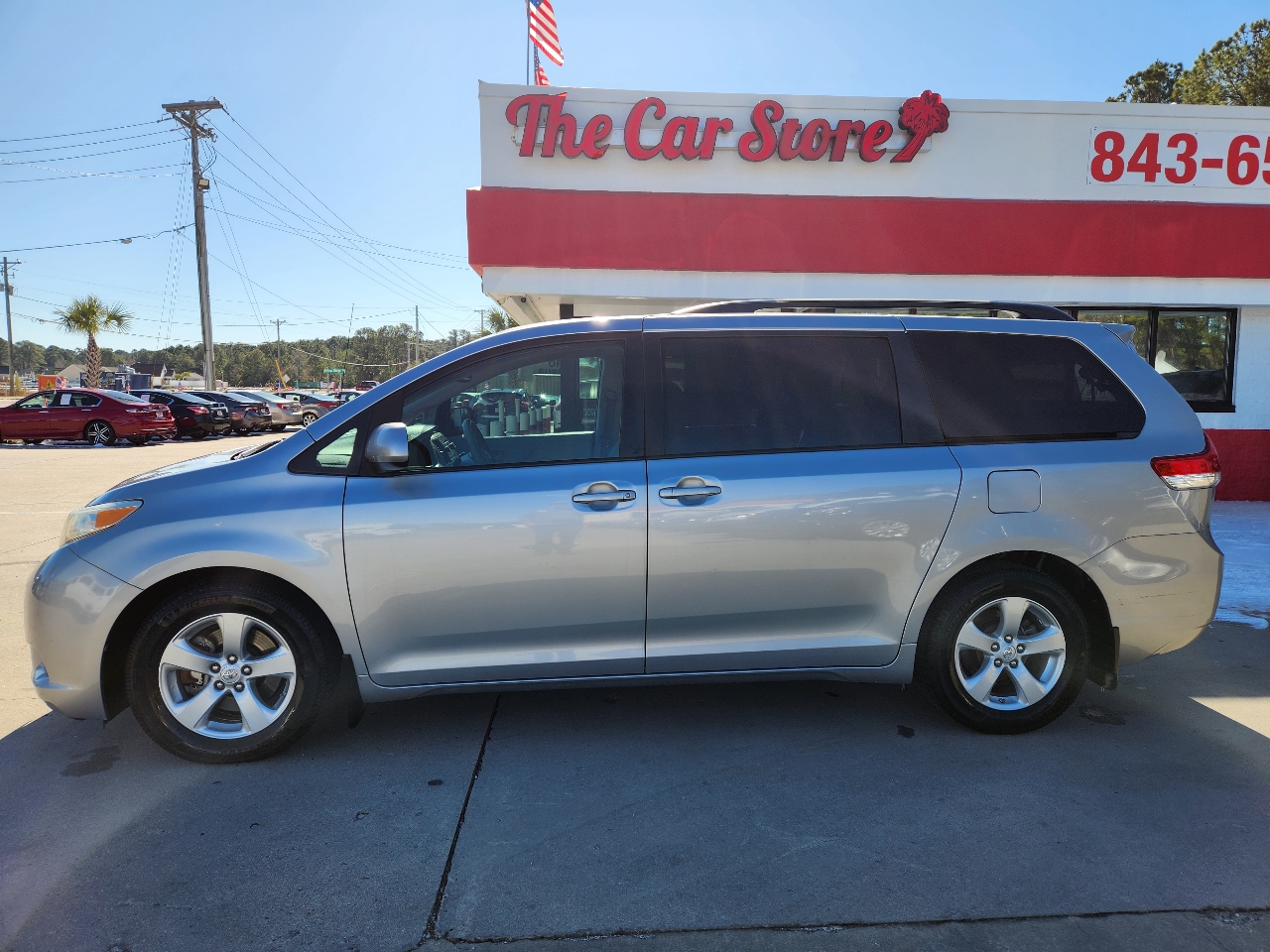 Toyota Sienna 5dr 7-Pass Van V6 LE AAS FWD (Natl) 2014