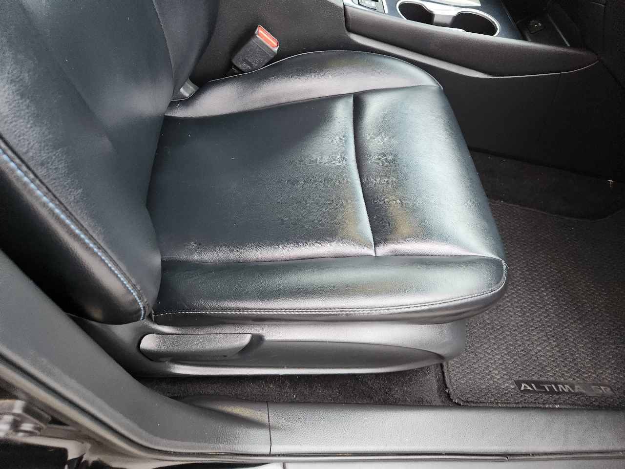 Nissan Altima 2.5 SR Sedan 2018