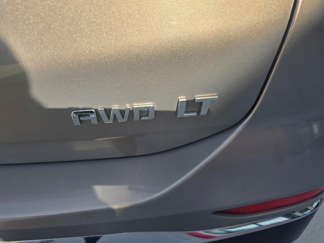 Chevrolet Equinox AWD 4dr LT w/1LT 2019