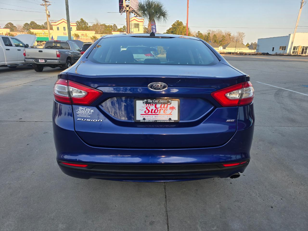 Ford Fusion 4dr Sdn SE FWD 2013