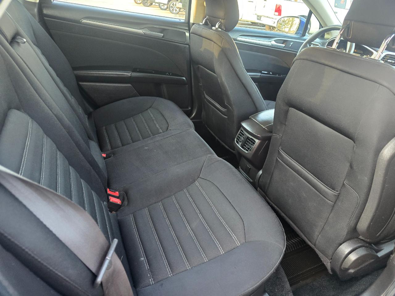 Ford Fusion 4dr Sdn SE FWD 2013