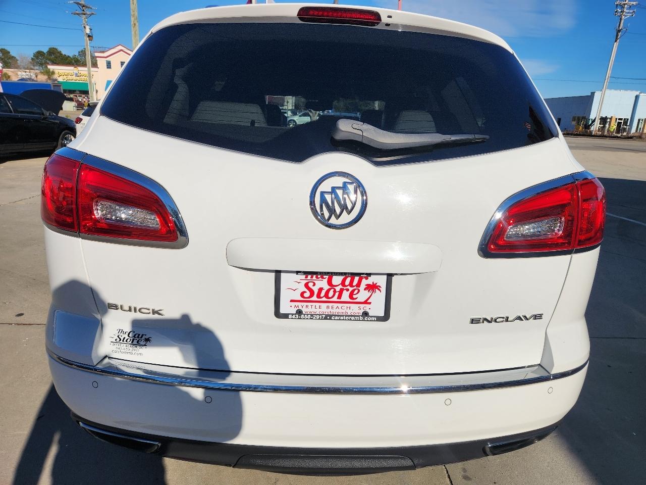 Buick Enclave FWD 4dr Leather 2017