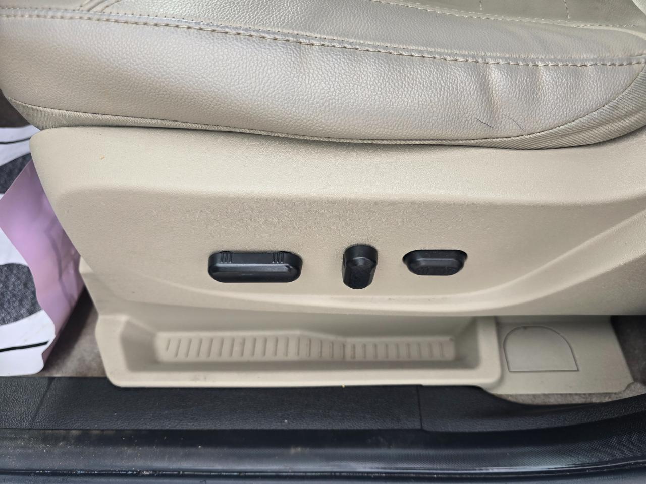 Ford Escape FWD 4dr Titanium 2014