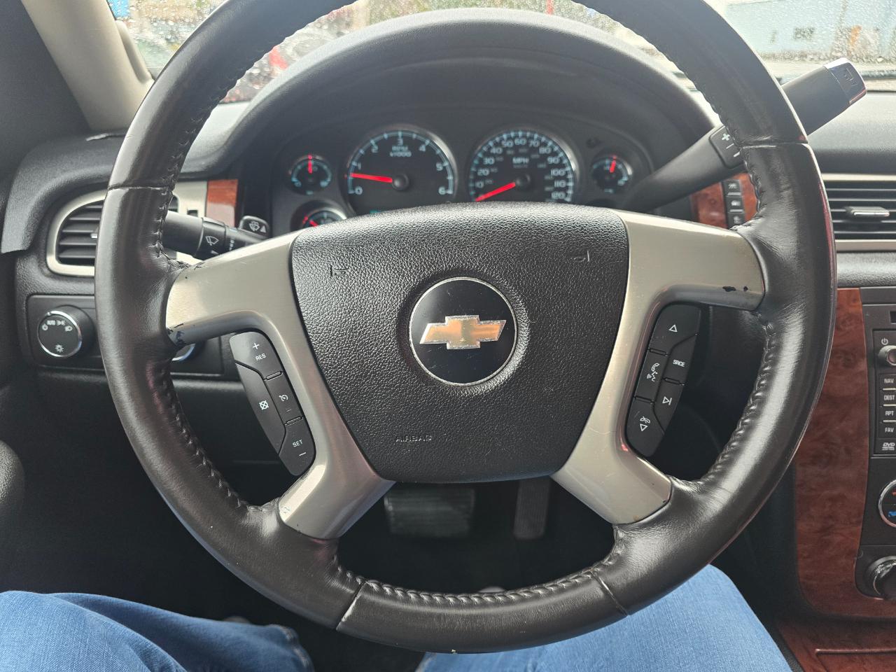 Chevrolet Avalanche 4WD Crew Cab 130" LTZ 2009