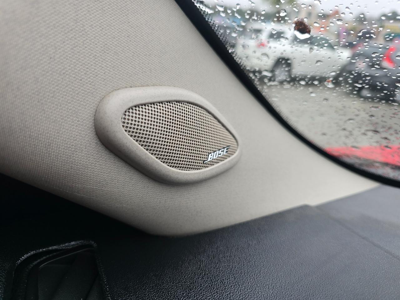 Chevrolet Avalanche 4WD Crew Cab 130" LTZ 2009